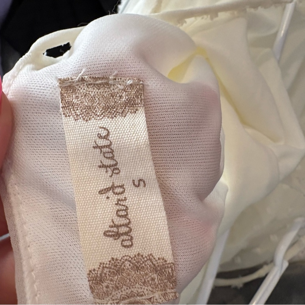 Altard state, small dress